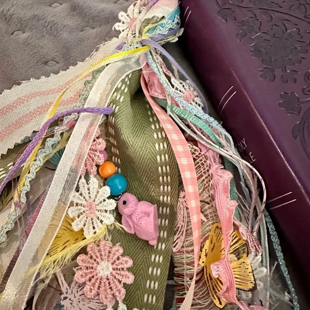 Colorful Ribbon and Lace Bundle - Picture 1 of 4
